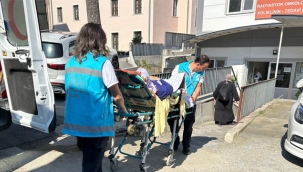 Esenyurt Belediyesi'nden Yatağa Bağlı Hastalar İçin "Hasta Nakil Ambulansı" Hizmeti!